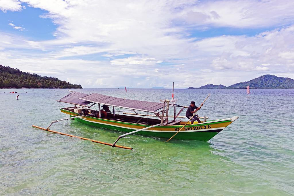 Pop! Hotel Tanjung Karang Bandar Lampung Esterno foto